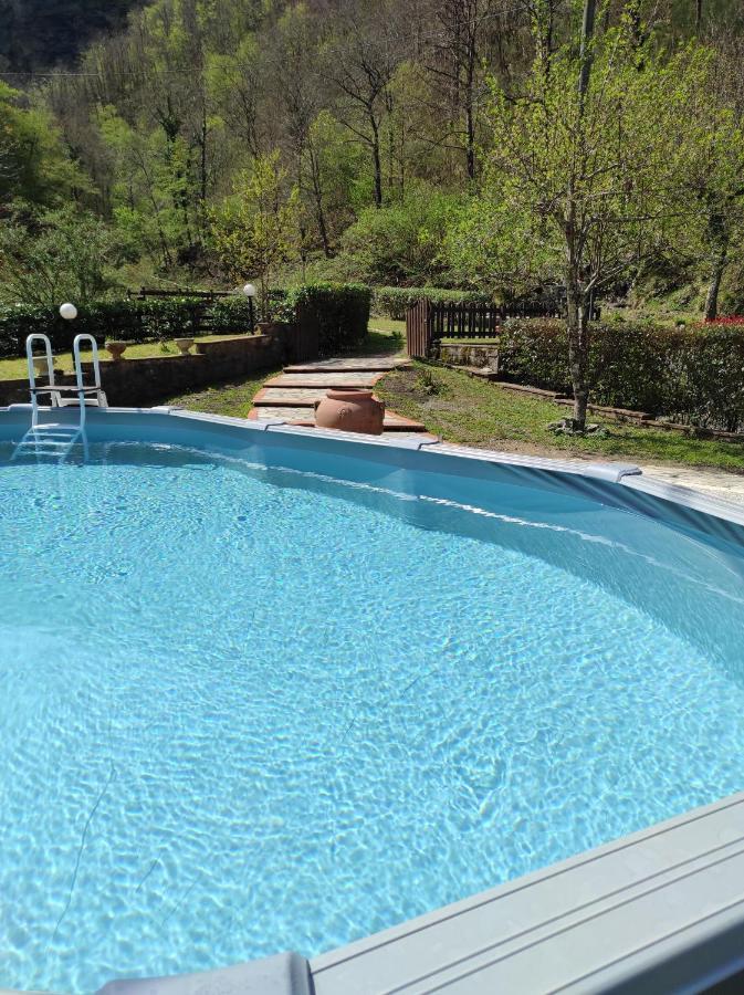 Casa Vacanze Il Boscaccio "Casa Massimo" Fornovolasco المظهر الخارجي الصورة