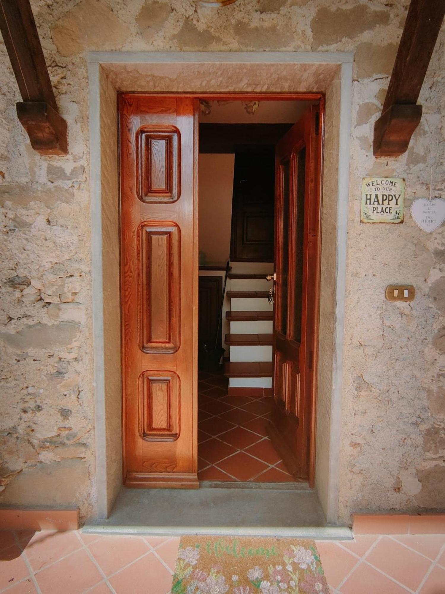 Casa Vacanze Il Boscaccio "Casa Massimo" Fornovolasco المظهر الخارجي الصورة